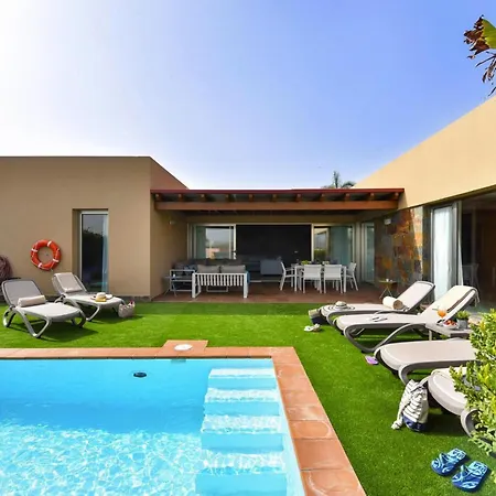 Holiday Home, Maspalomas 4*